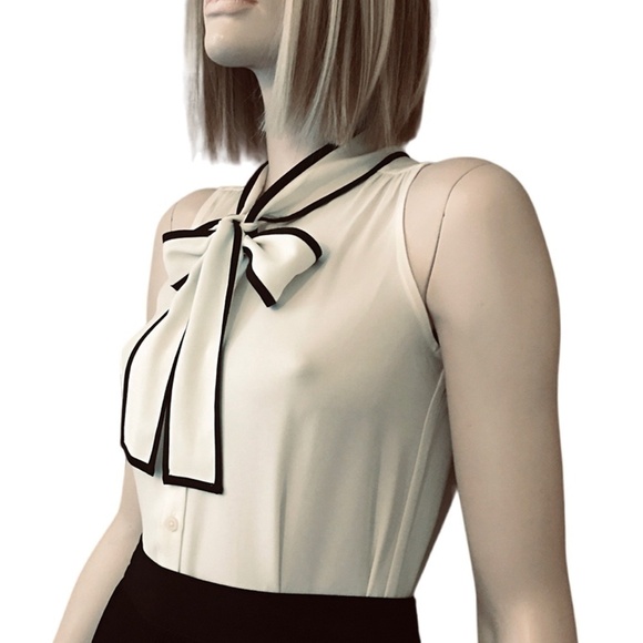 Loft Bow Tie Detail Sleeveless Blouse Button Front Top Shirt Lightweight - Picture 8 of 16